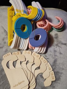 Baby Hangers And Size Separaters For Closet Organization